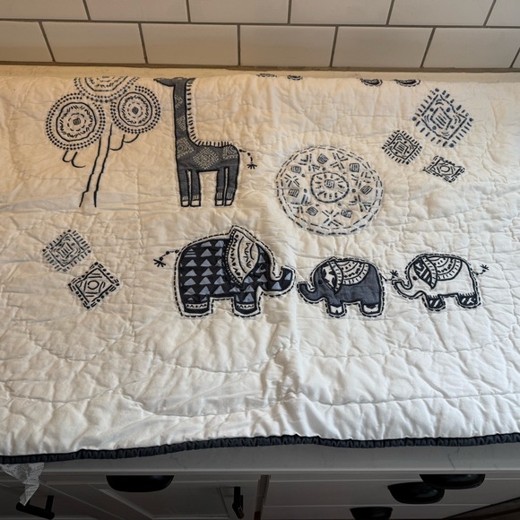 Pottery Barn Kids Baby Quilt with Decorative Pillow - Picture 2 of 5